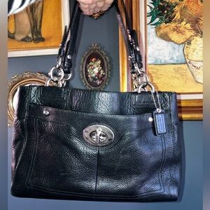 Y2K COACH Vintage Black Pebble Leather Shoulder Bag